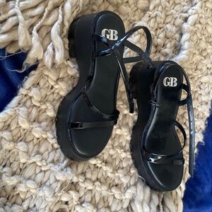 GB high platform sandal